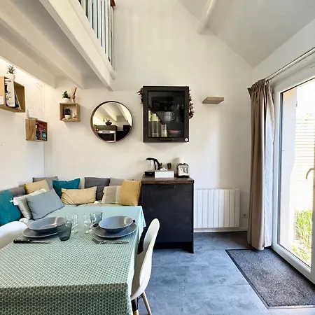 Maisonnette De Charme Bord De Piscine Ferienhaus Guidel